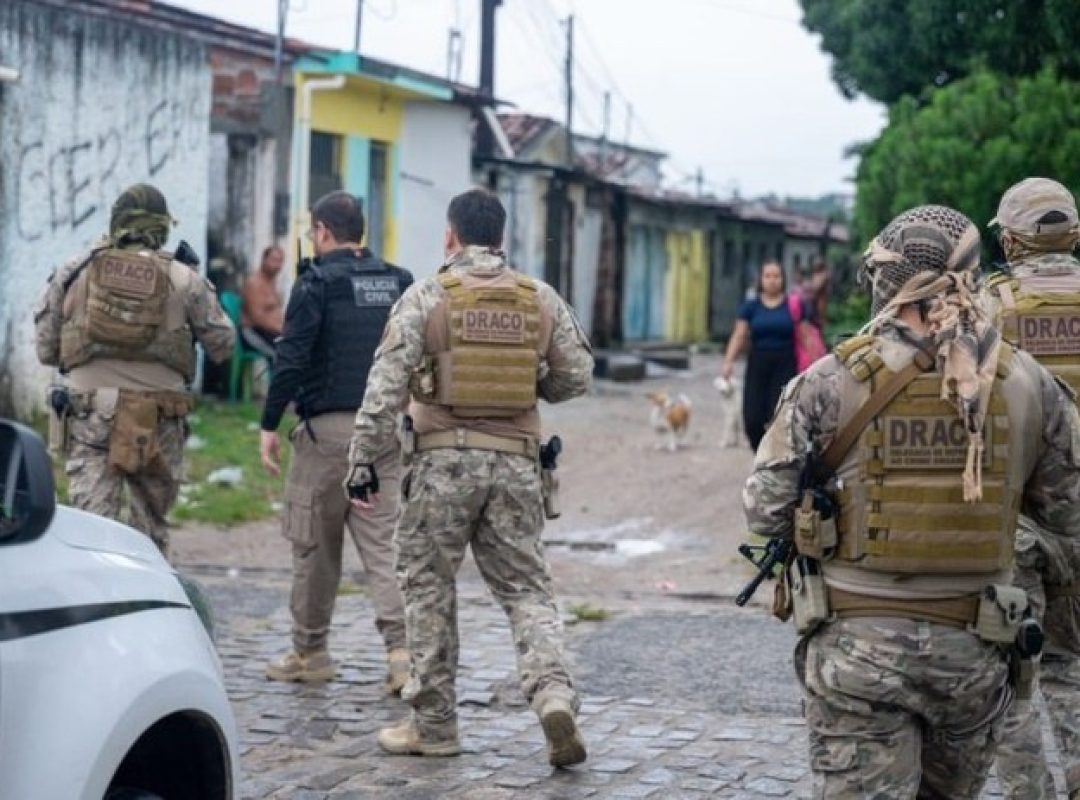 a6eff08f-3bb4-40a5-b706-e9184eb58e1e